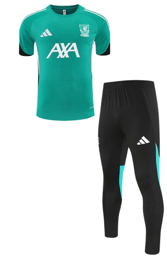 Ensemble t-shirt jogging Liverpool